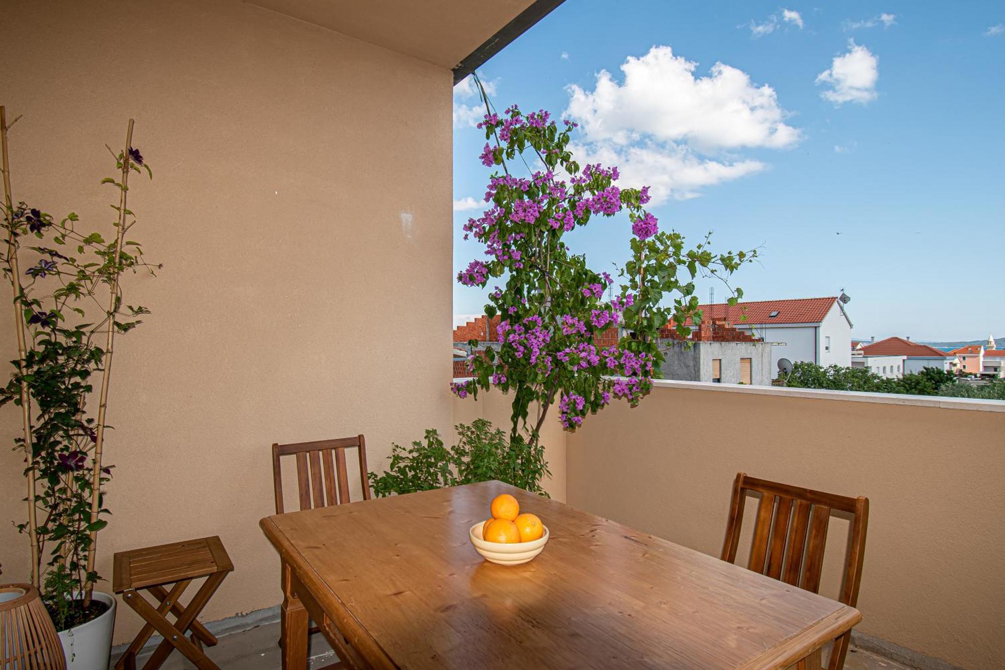 Apartment Nikola Kaštel Novi Exterior foto
